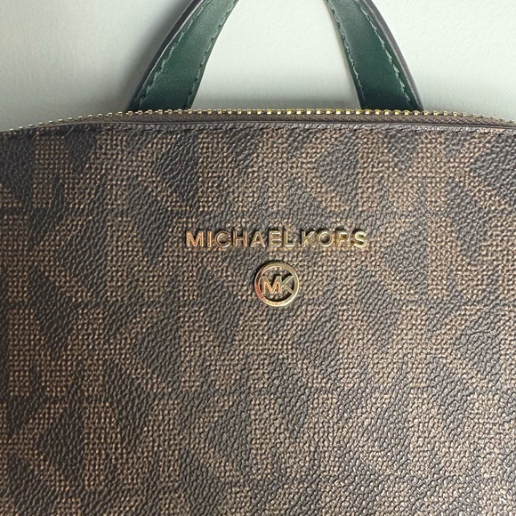 Micheal Kors Book Bag - Picture 2 of 4
